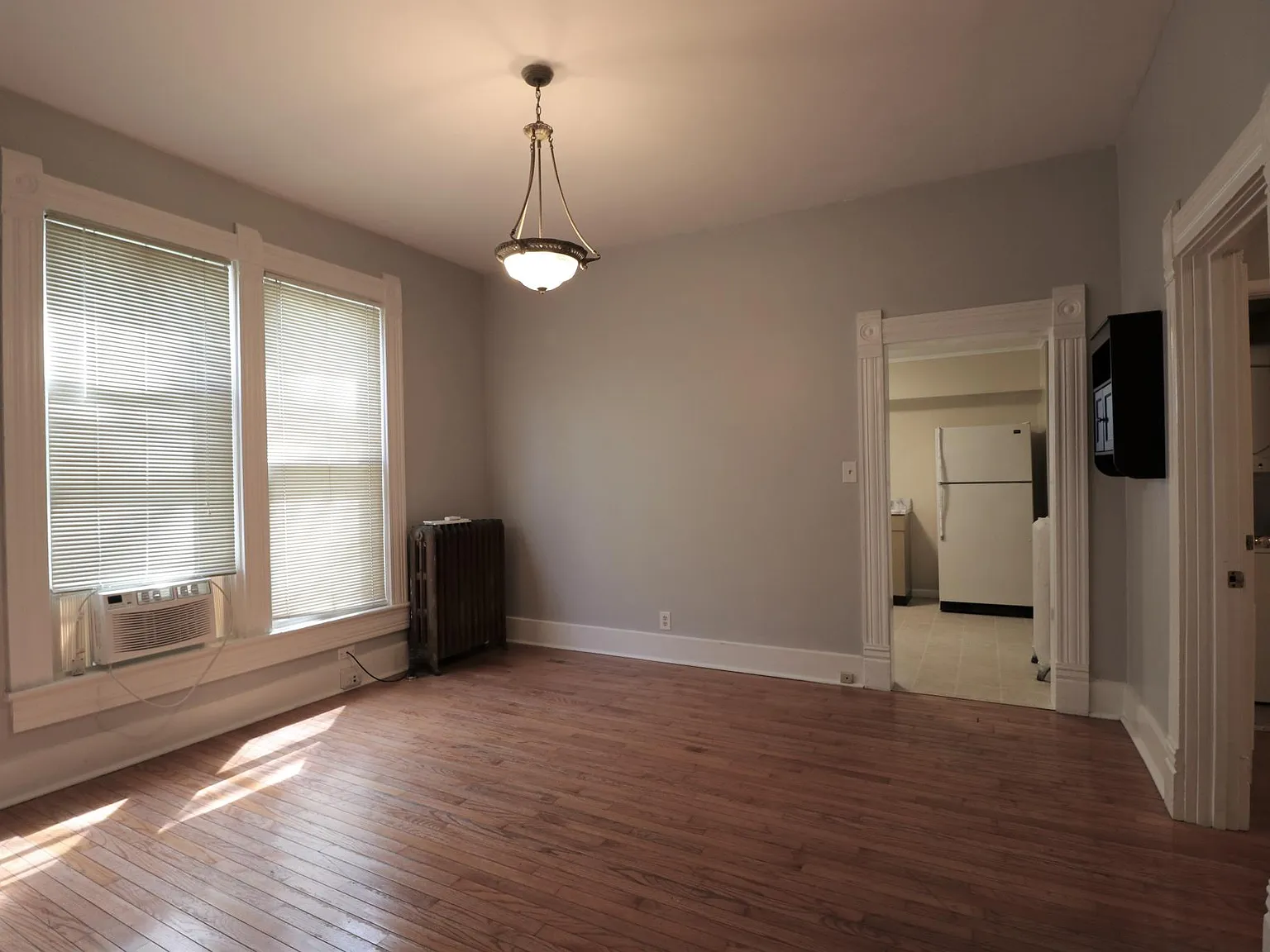 1111 W North St — Photo 4