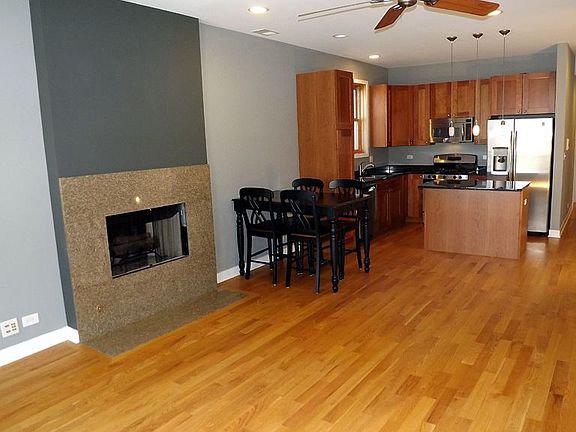 3rd image of 1855 W Armitage Ave Unit 2
