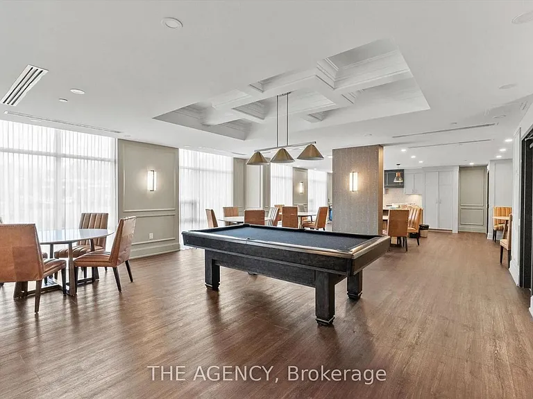 450 Dundas St E #101 — Photo 22