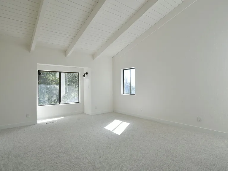 5318 Fairway Dr — Photo 15
