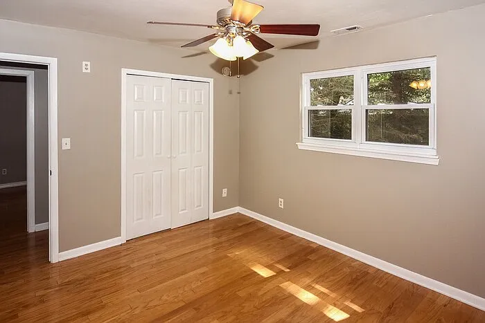 6405 Kellum Dr — Photo 6