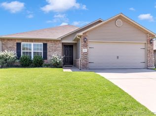 5914 E 146th Pl S, Bixby, OK 74008
