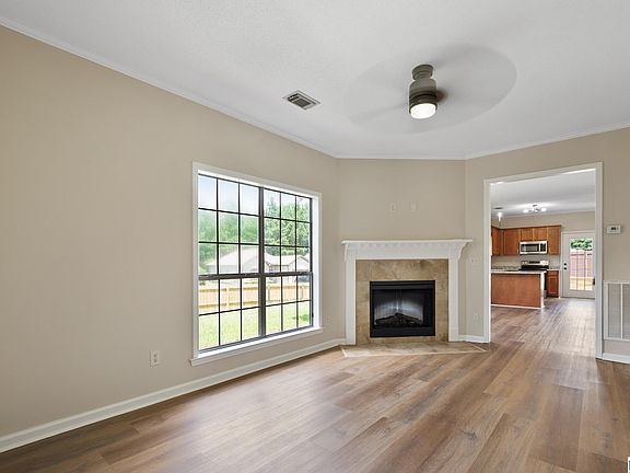 3rd image of 6712 Cooperstown Cir