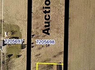 Stanwood St SW, Navarre, OH 44662