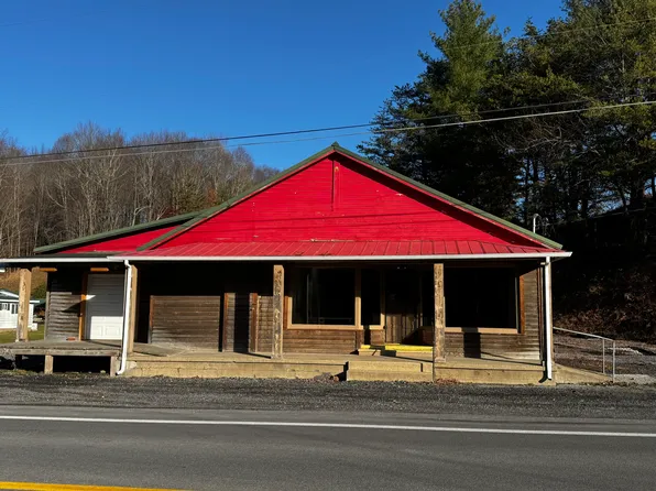 14027 W Webster Rd, Calvin, WV 26660