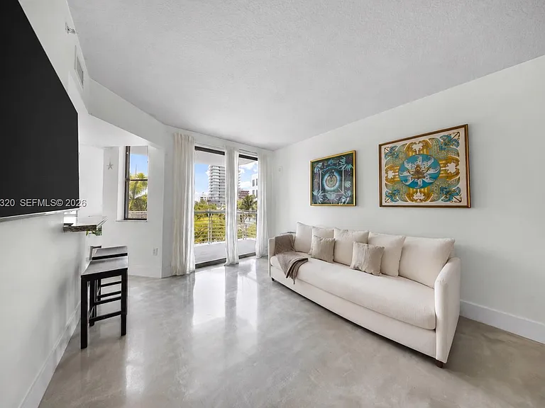 110 Washington Ave #2505 — Photo 3