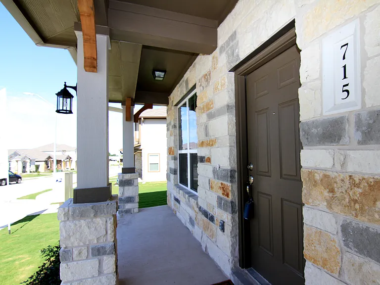 729 Coconut Grv — Photo 5