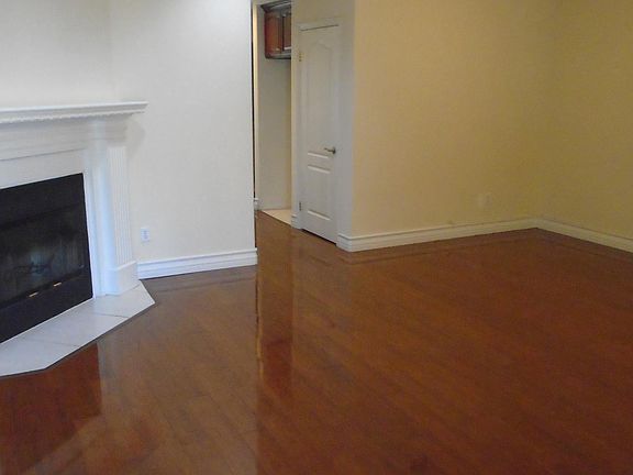 3rd image of 92 N Craig Ave Unit 5
