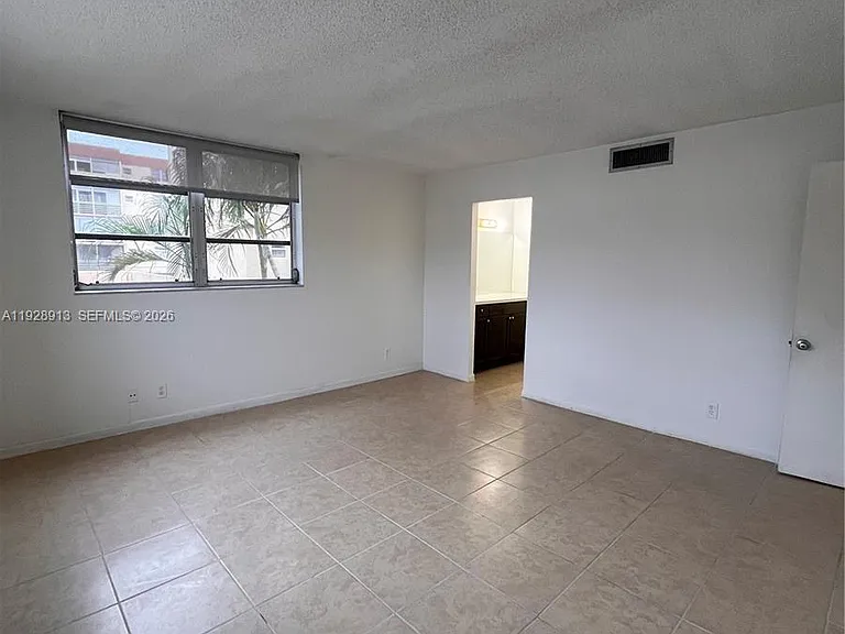 403 NW 68th Ave #206 — Photo 7