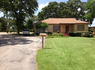 2907 W Oak St, Palestine, TX 75801