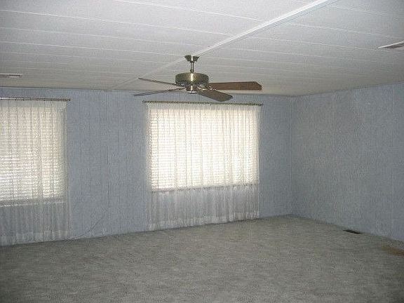 5th image of 863 W Johnston Ave