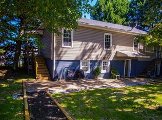 89 Rocky Slope Rd APT 4, Greenville, SC 29607