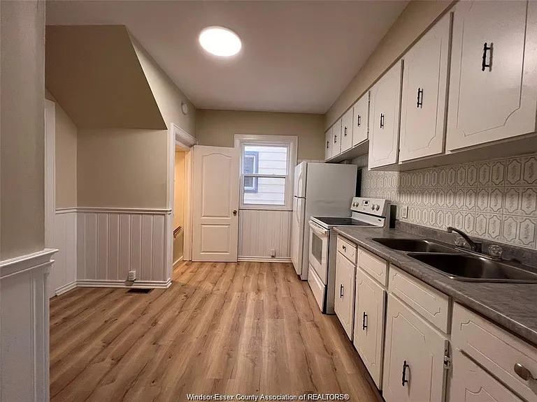 1315 Lincoln Rd #MAIN — Photo 4