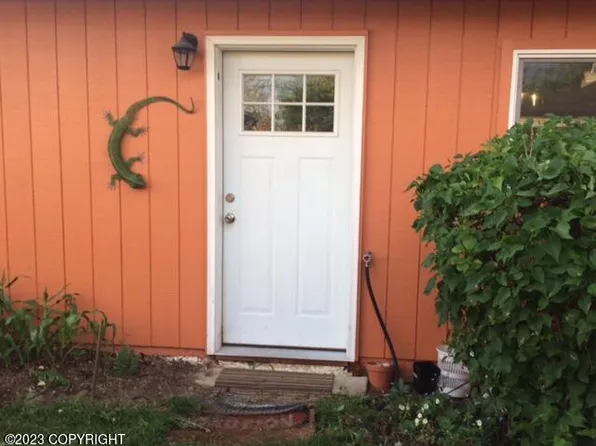 1230 Nelchina St, Anchorage, AK 99501