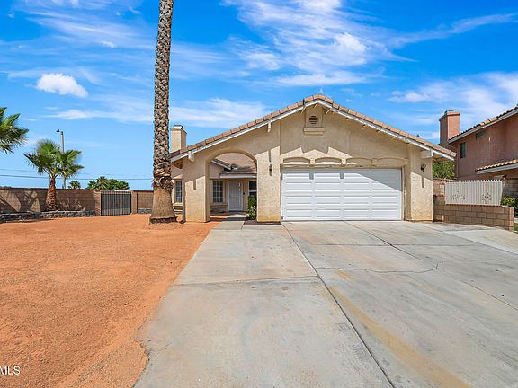 3rd image of 45136 Loma Vista Dr