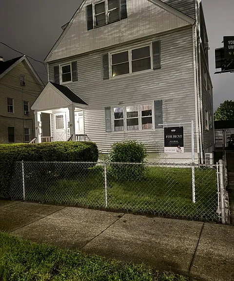 148 French St #2 — Photo 1
