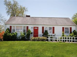 9 Aquila Rd, Stamford, CT 06902