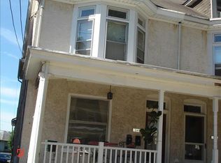 1048 Queen St, Pottstown, PA