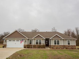 11851 Merganser St, Carbondale, IL 62901