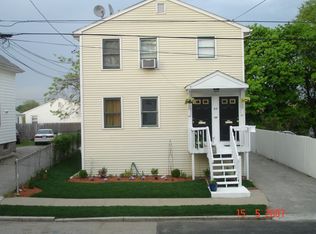 65 Yorkshire St, Providence, RI 02908