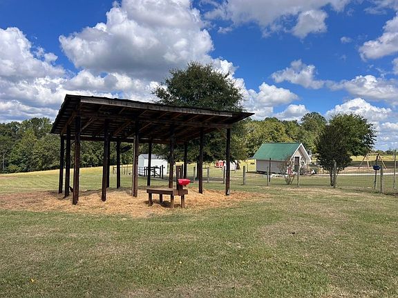 3rd image of 968 Gunter Pond Rd