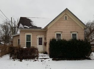 108 W Douglas St, Goshen, IN 46526
