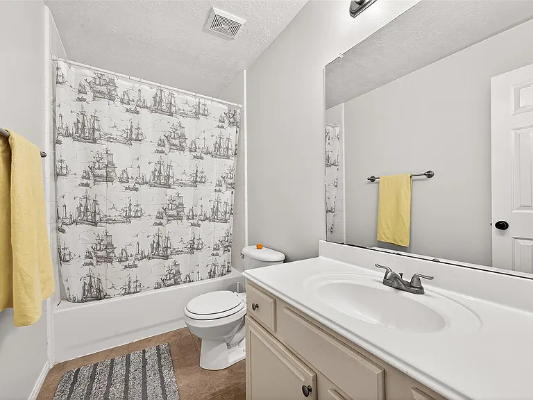 2910 Barton Meadow Ln — Photo 25