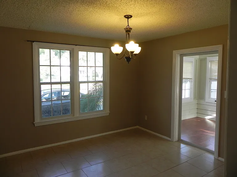 2704 Spring Park Rd — Photo 14