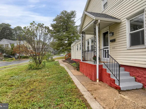 203 Susquehanna Ave, Enola, PA 17025