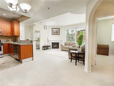 620 S Gramercy Pl APT 328, Los Angeles, CA, 90005