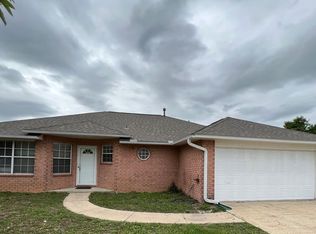 1943 Coral Island Rd, Pensacola, FL 32506