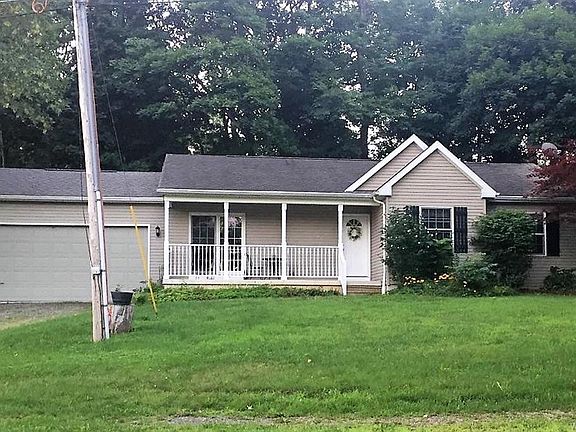 2nd image of 9695 Oak Grove Dr