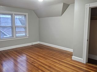 2 Hope St #3, Attleboro, MA 02703