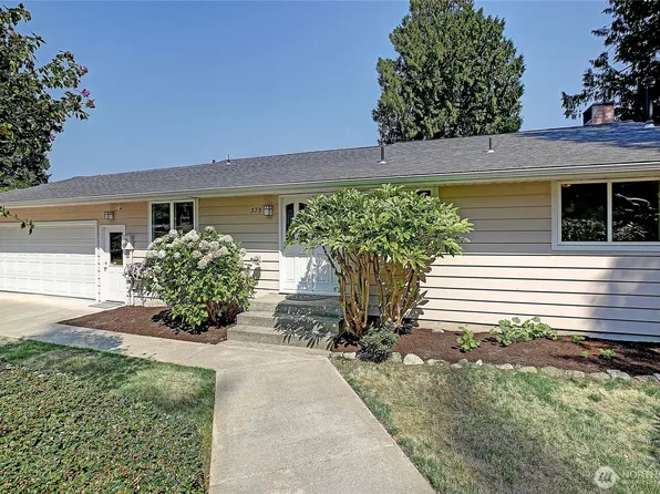 375 Tillicum Way, Camano Island, WA 98282