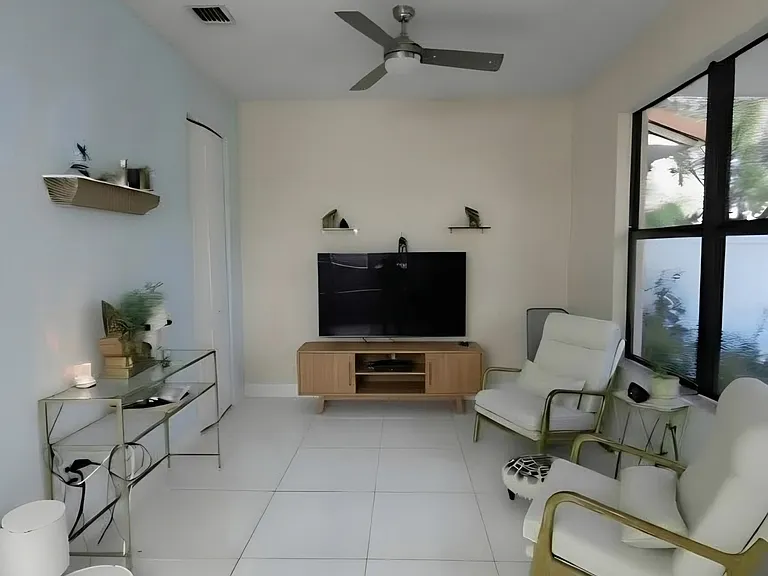 20914 NW 1st Dr — Photo 12