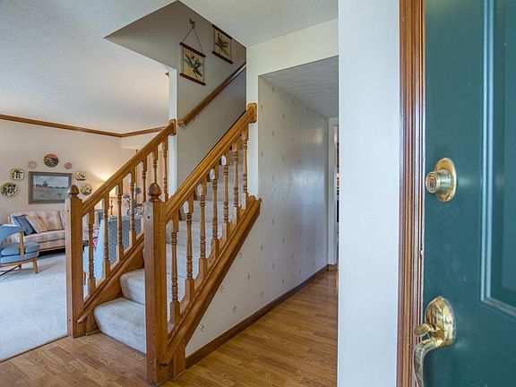 4th image of 5087 Edgeley Dr
