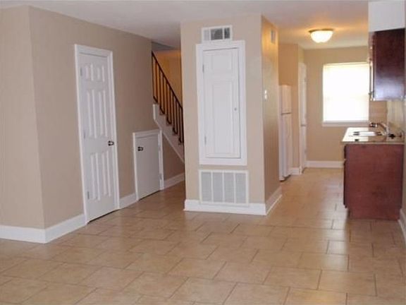 2nd image of 4124 Delaware Ave APT C