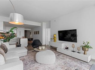 88 SW 7th St #Cu-2906, Miami, FL 33131