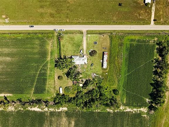 4th image of 3293 Mitchner Rd