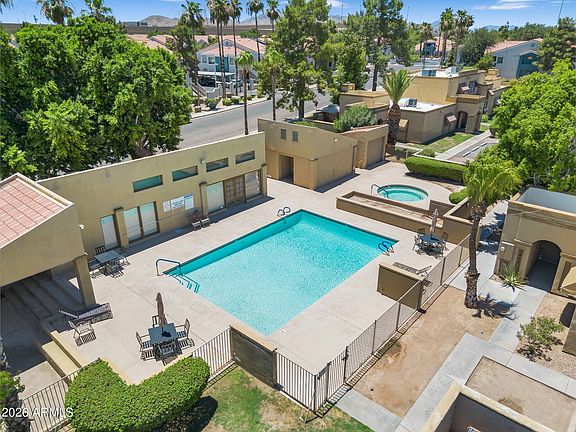 2nd image of 1418 W LA JOLLA Drive