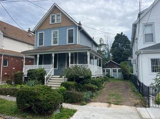 14918 Cherry Ave, Flushing, NY 11355