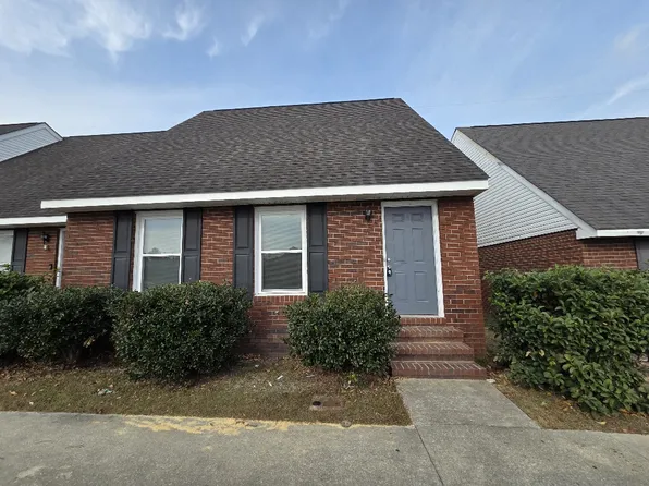 230 Lanier Dr #281, Statesboro, GA 30458