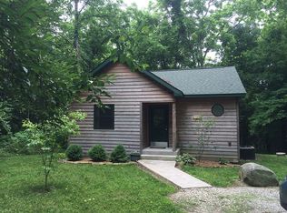 24 Walnut Grove Ln, Makanda, IL 62958