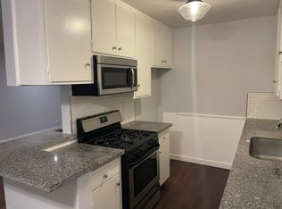 12210 Magnolia Blvd #4, Valley Village, CA 91607