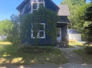 36 Stapleton St, Mount Clemens, MI 48043