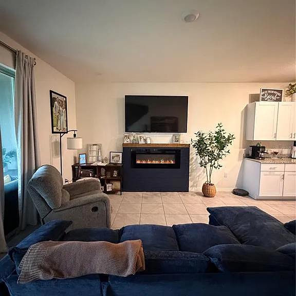 1486 Isleta Loop — Photo 13