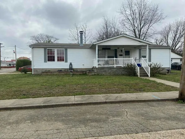 201 Park Dr, Fredericktown, MO 63645