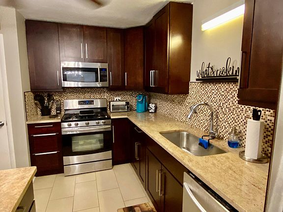 4th image of 3101 Paris Ave APT 106