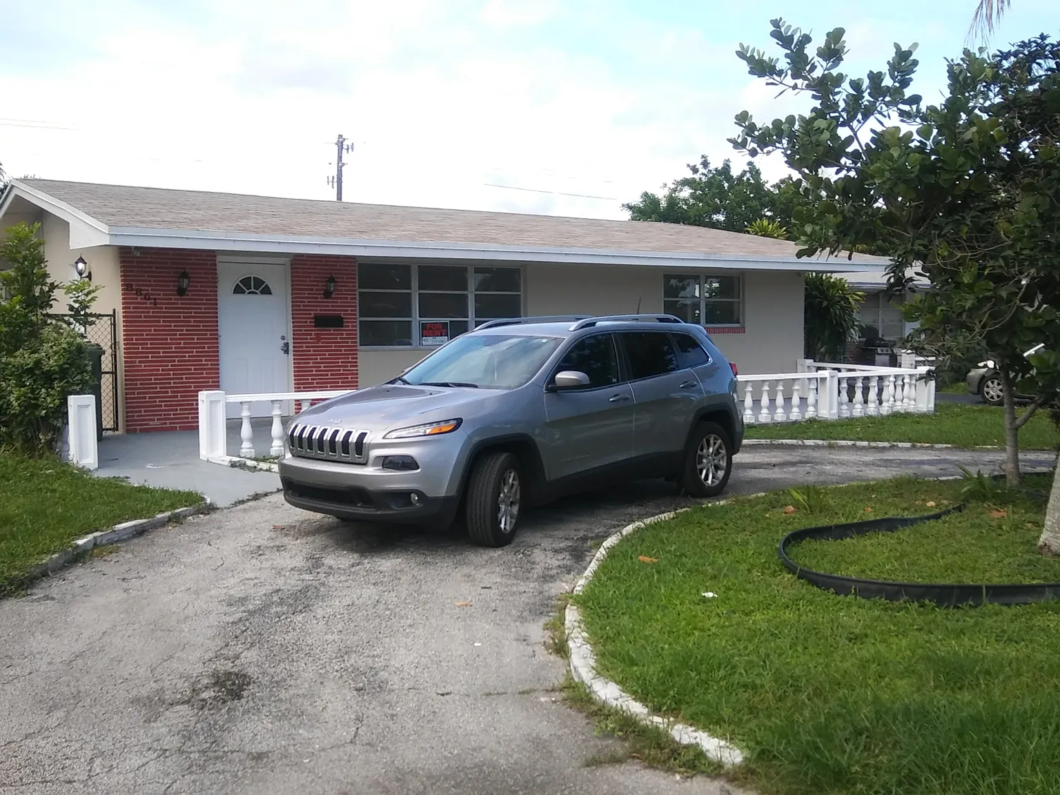 4 bed, 1680 sqft, $3,450 — Photo 2