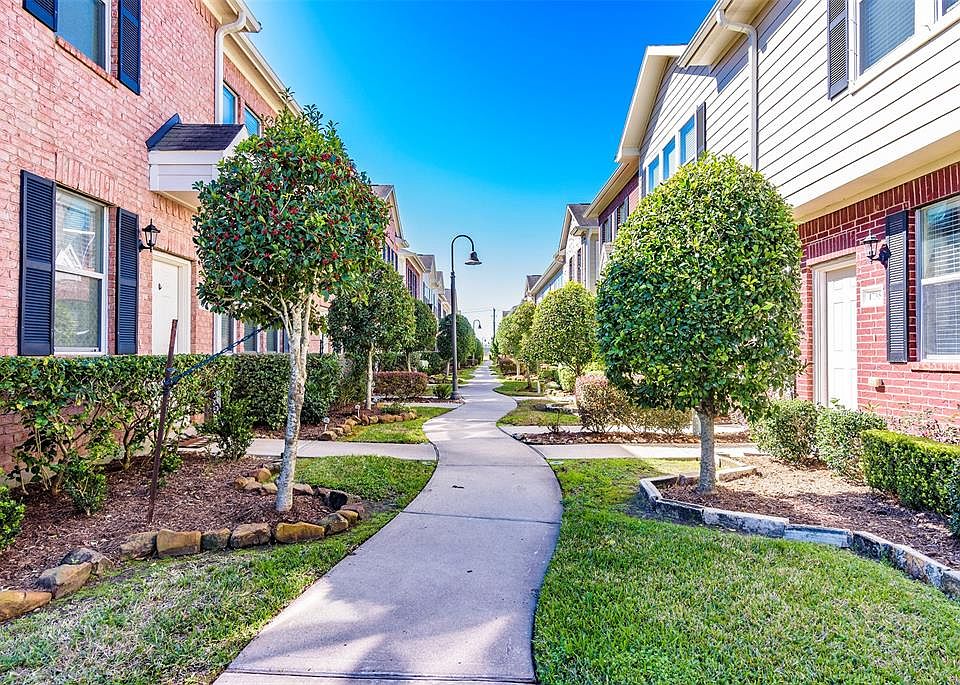 1st image of 1735 Kemah Village Dr